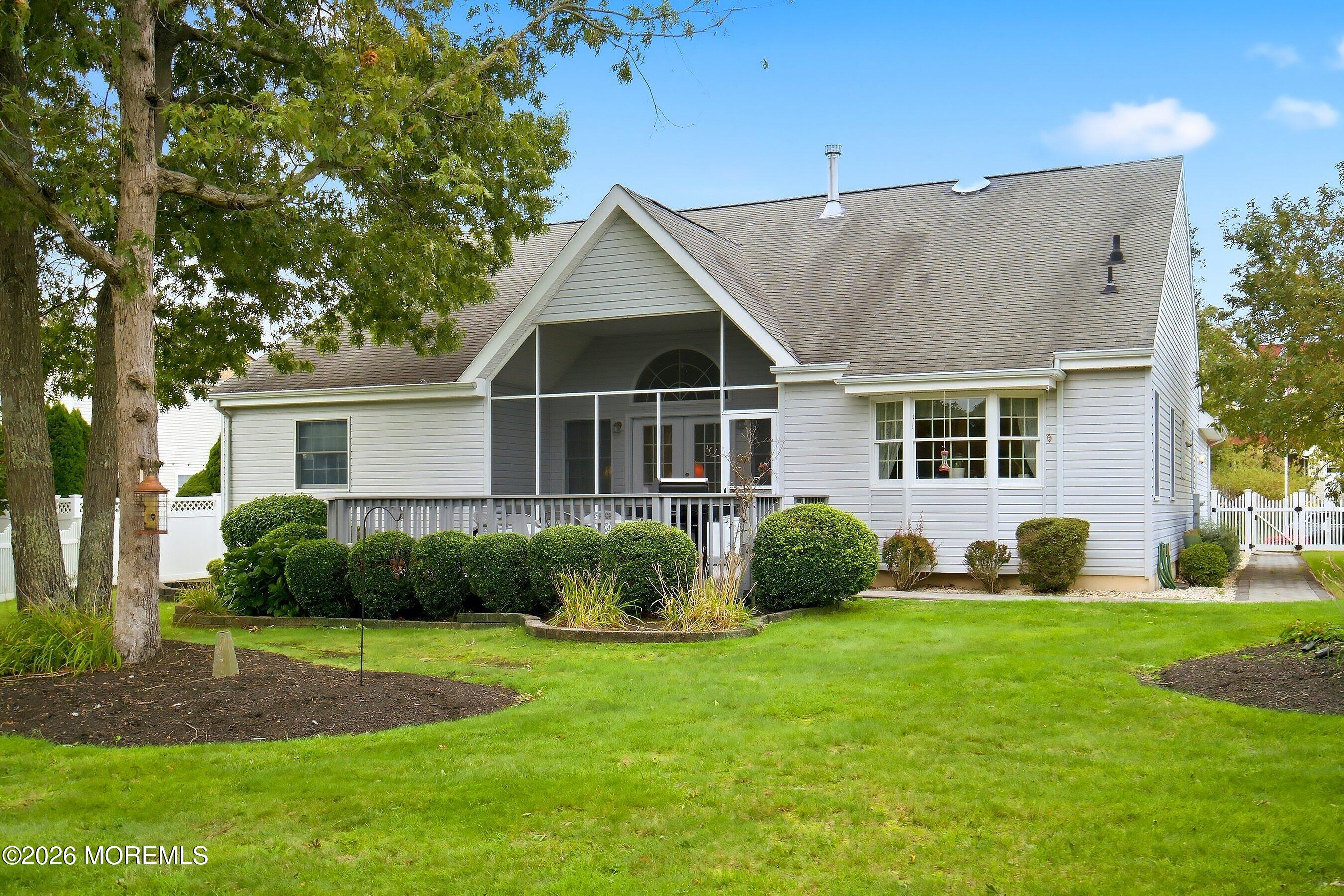 105 Cruise Road Manahawkin NJ 08050