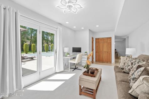 6 Pittsfield Road Howell NJ 07731