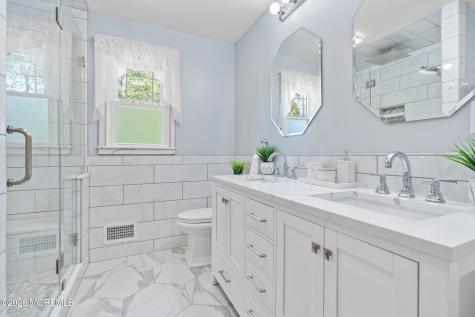 6 Pittsfield Road Howell NJ 07731