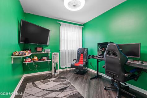 6 Pittsfield Road Howell NJ 07731
