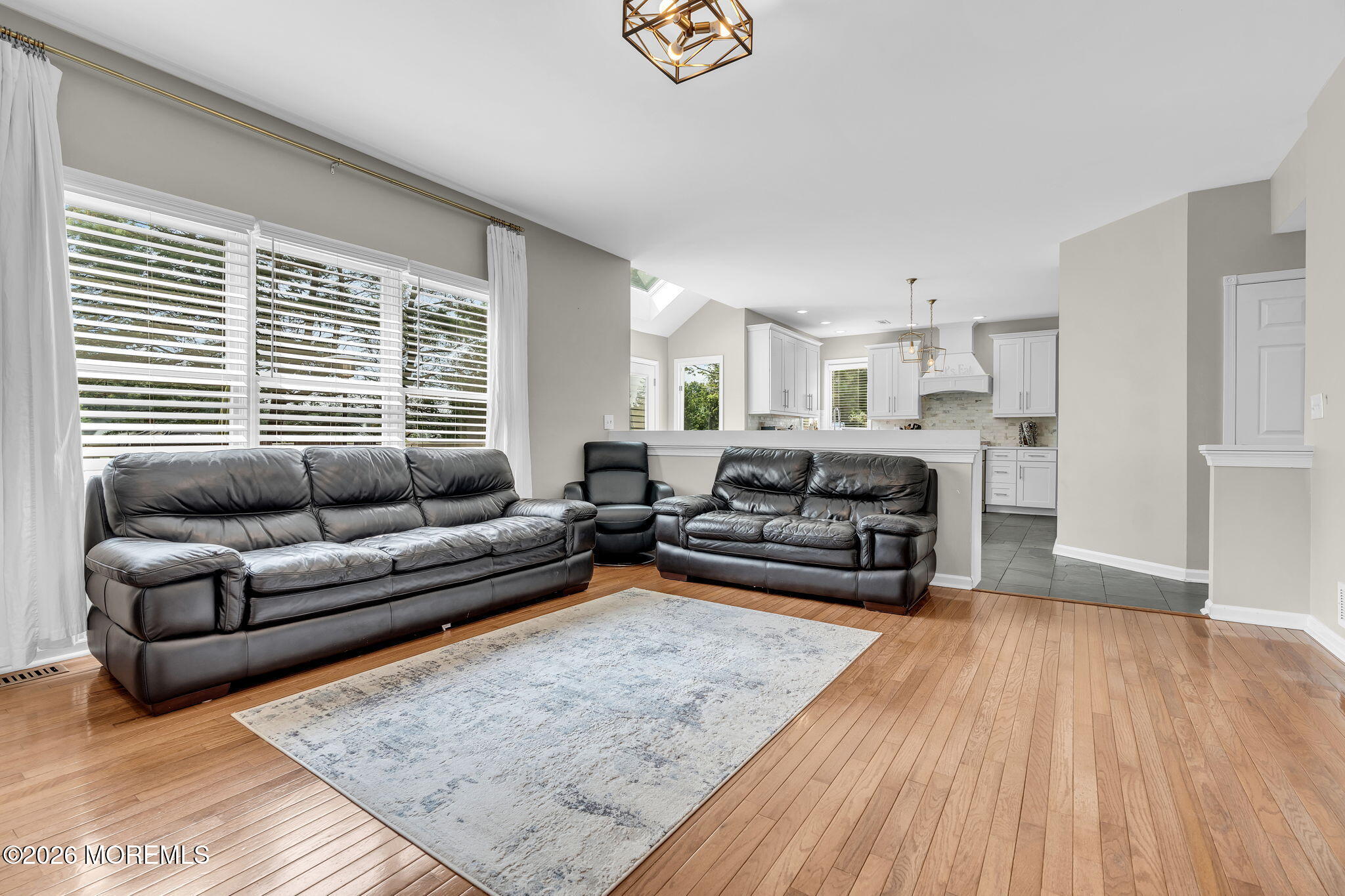 6 Snead Court Farmingdale NJ 07727