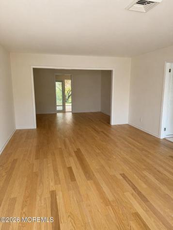 14 Skyline Drive Brick NJ 08724