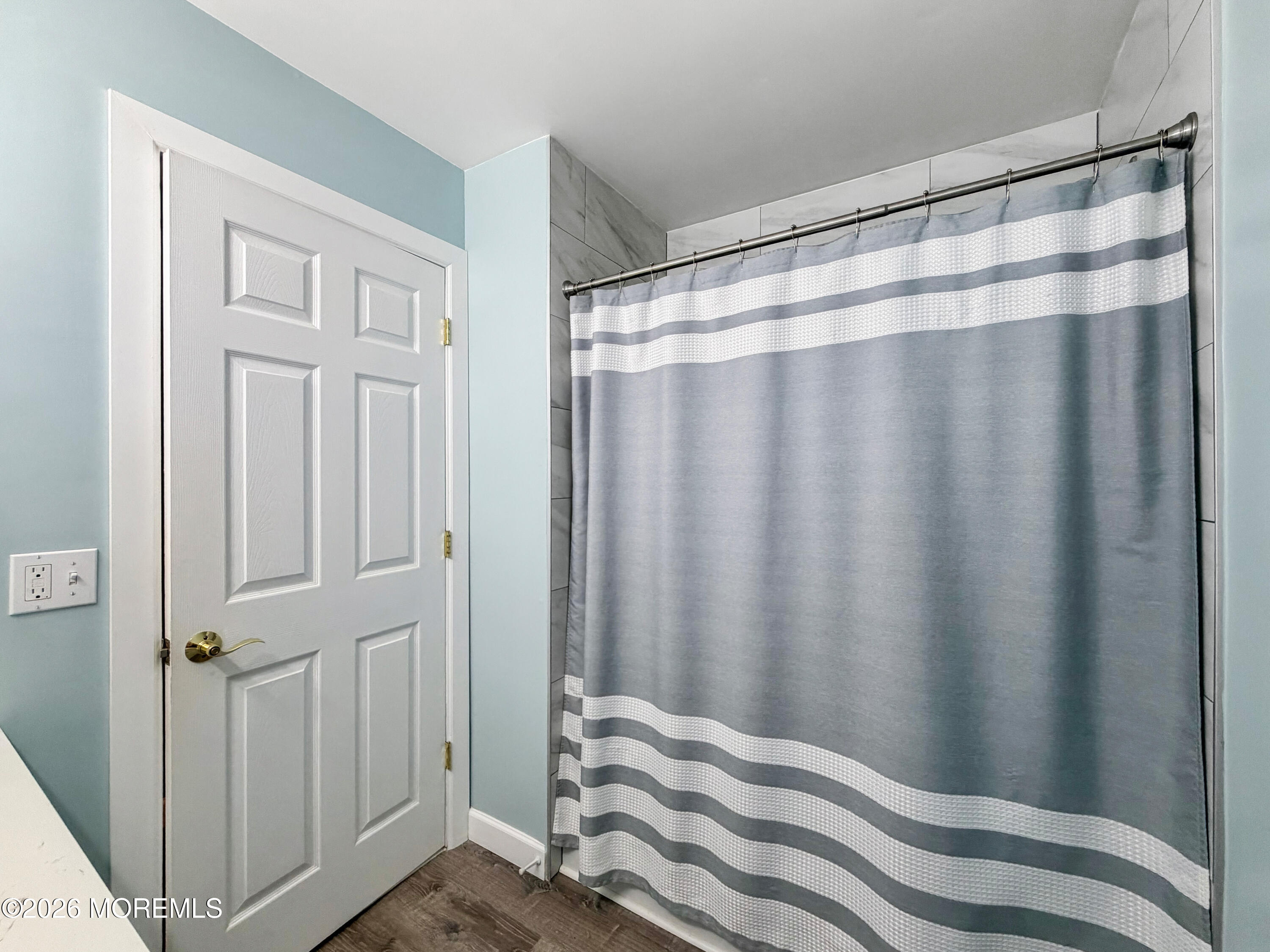 2 Hearth Court Howell NJ 07731