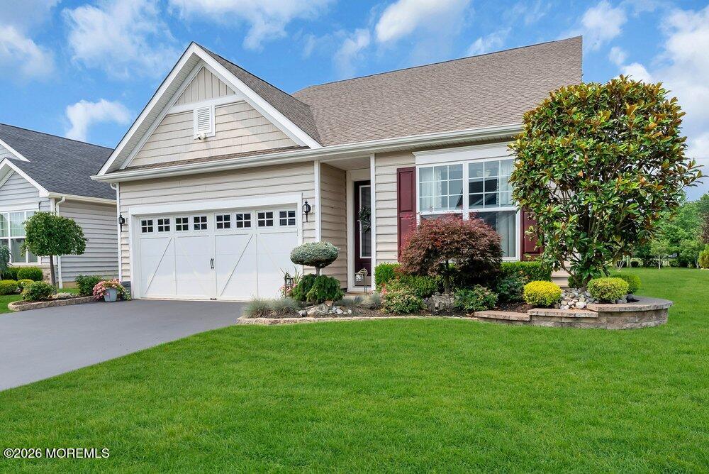 7 Festival Court Howell NJ 07731