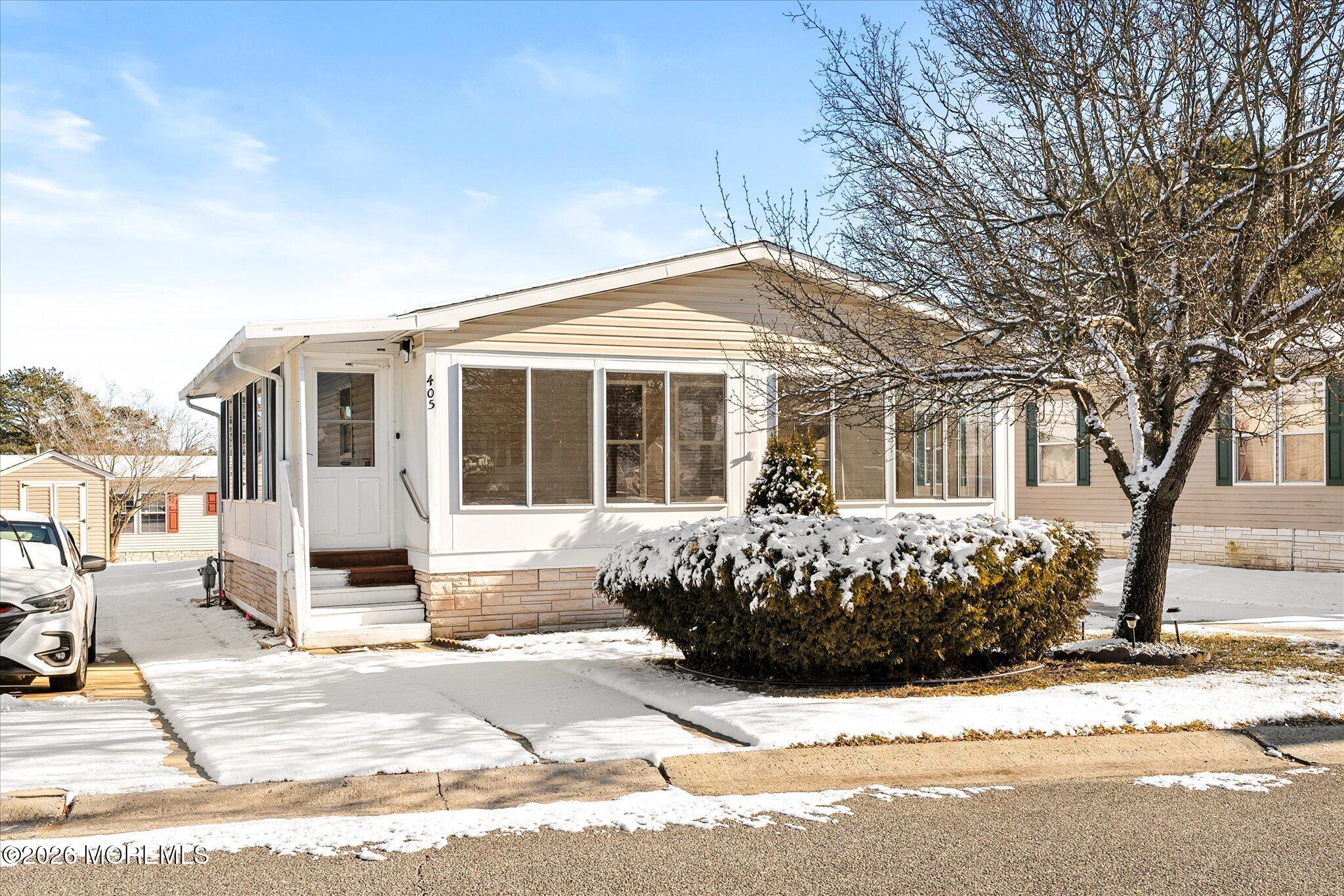 405 Maplehurst Court Manchester NJ 08759
