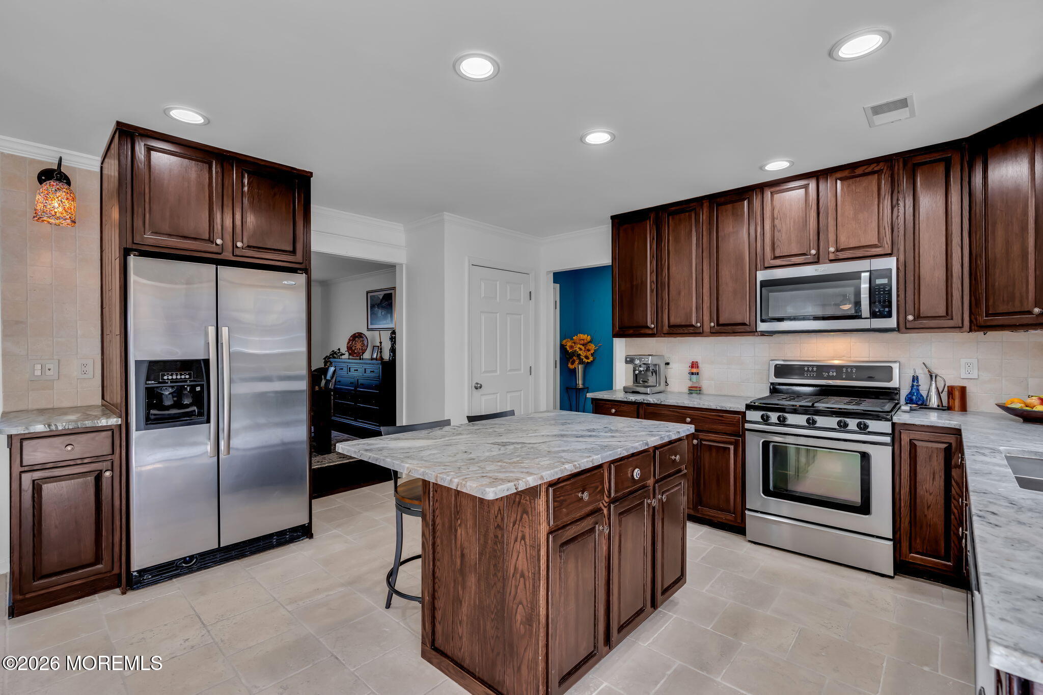 18 Camelot Terrace Jackson NJ 08527