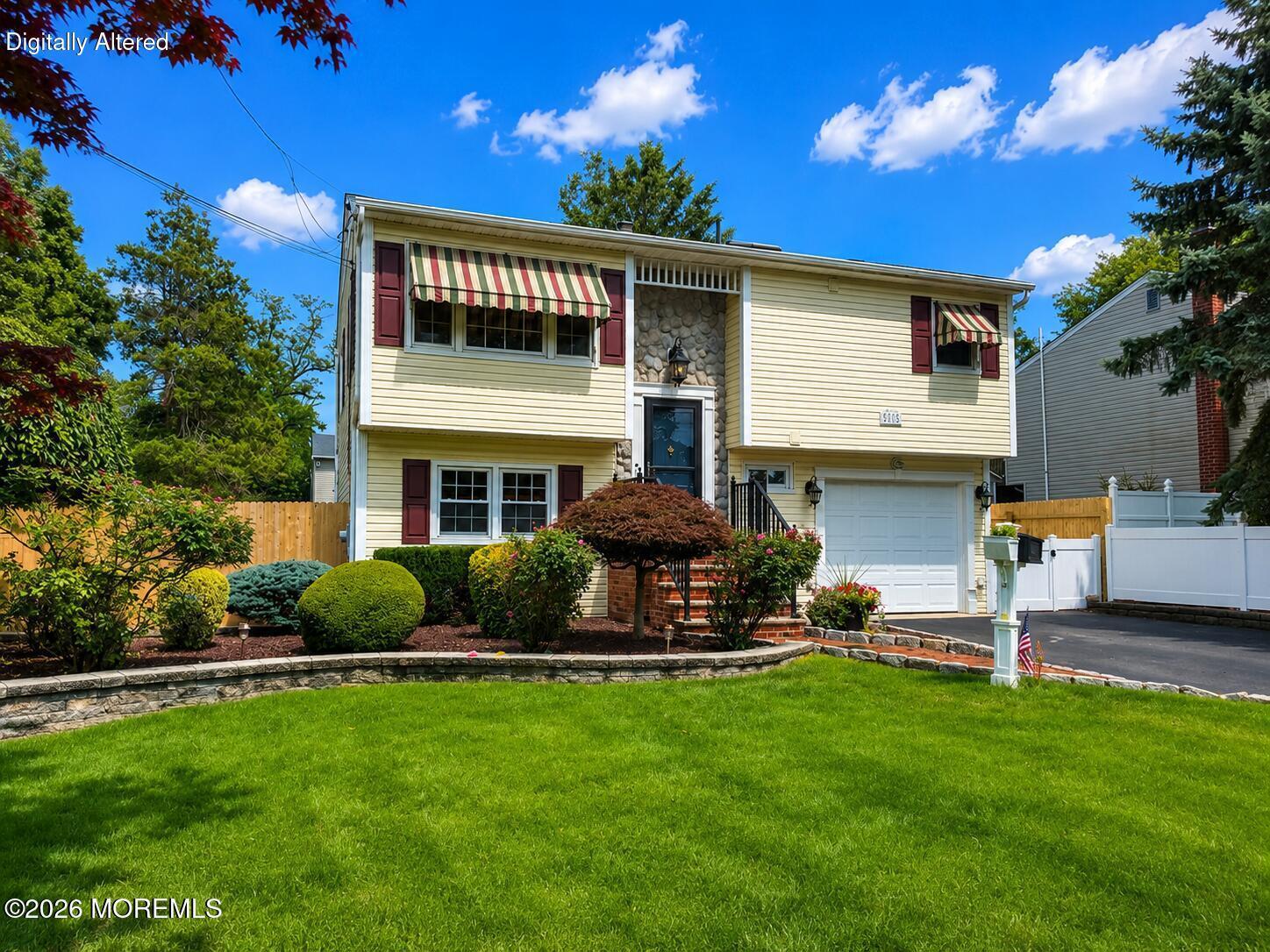 565 Sumner Avenue Belford NJ 07718