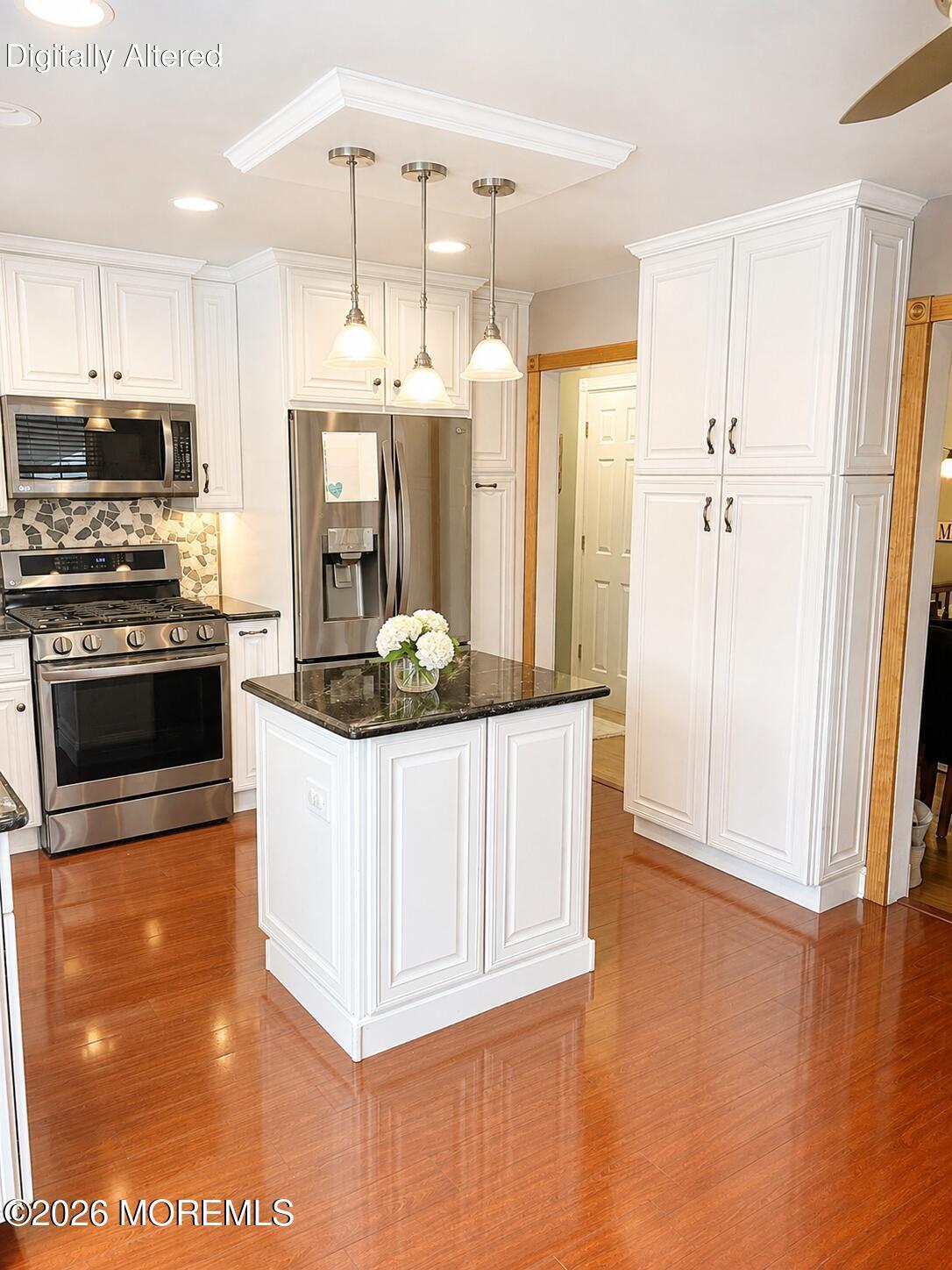 565 Sumner Avenue Belford NJ 07718