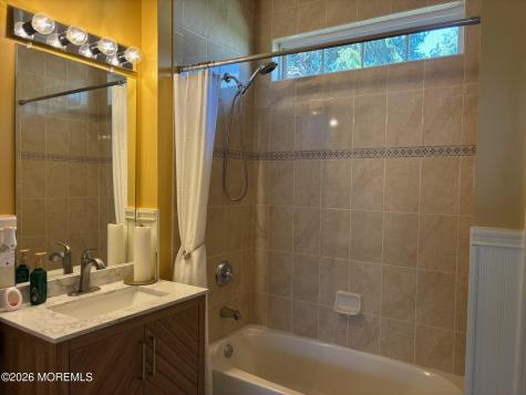 20 Winkle Court Whiting NJ 08759