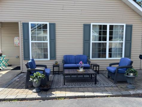 20 Winkle Court Whiting NJ 08759