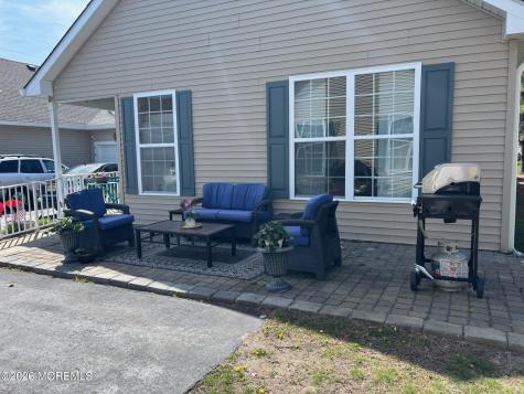 20 Winkle Court Whiting NJ 08759