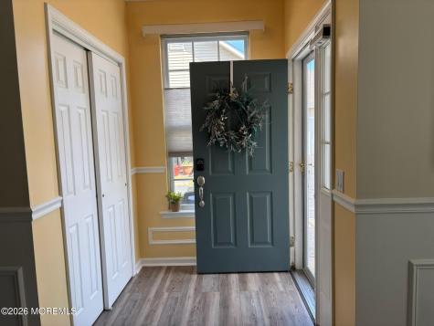 20 Winkle Court Whiting NJ 08759