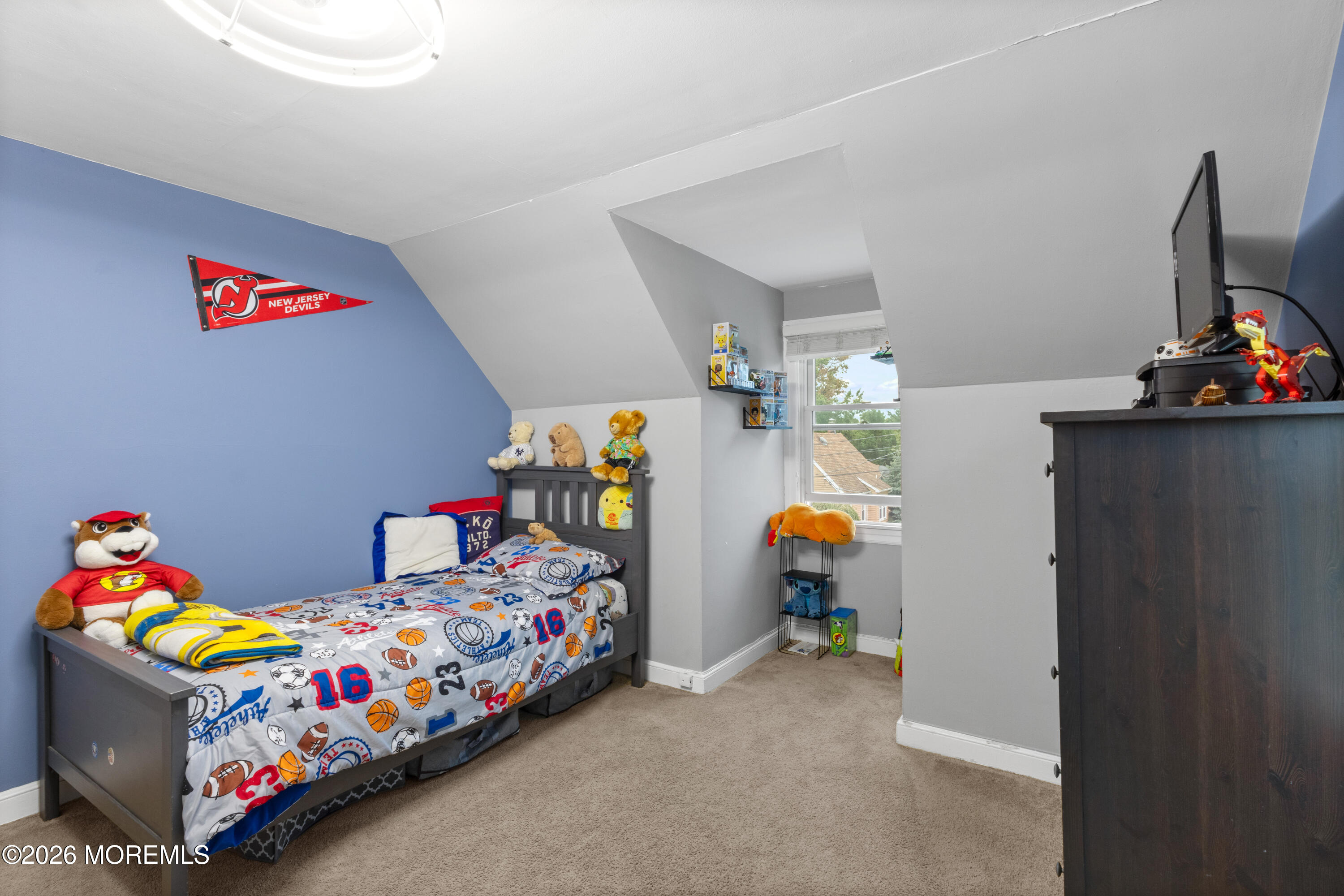 16 Vanderbilt Place Woodbridge NJ 07095