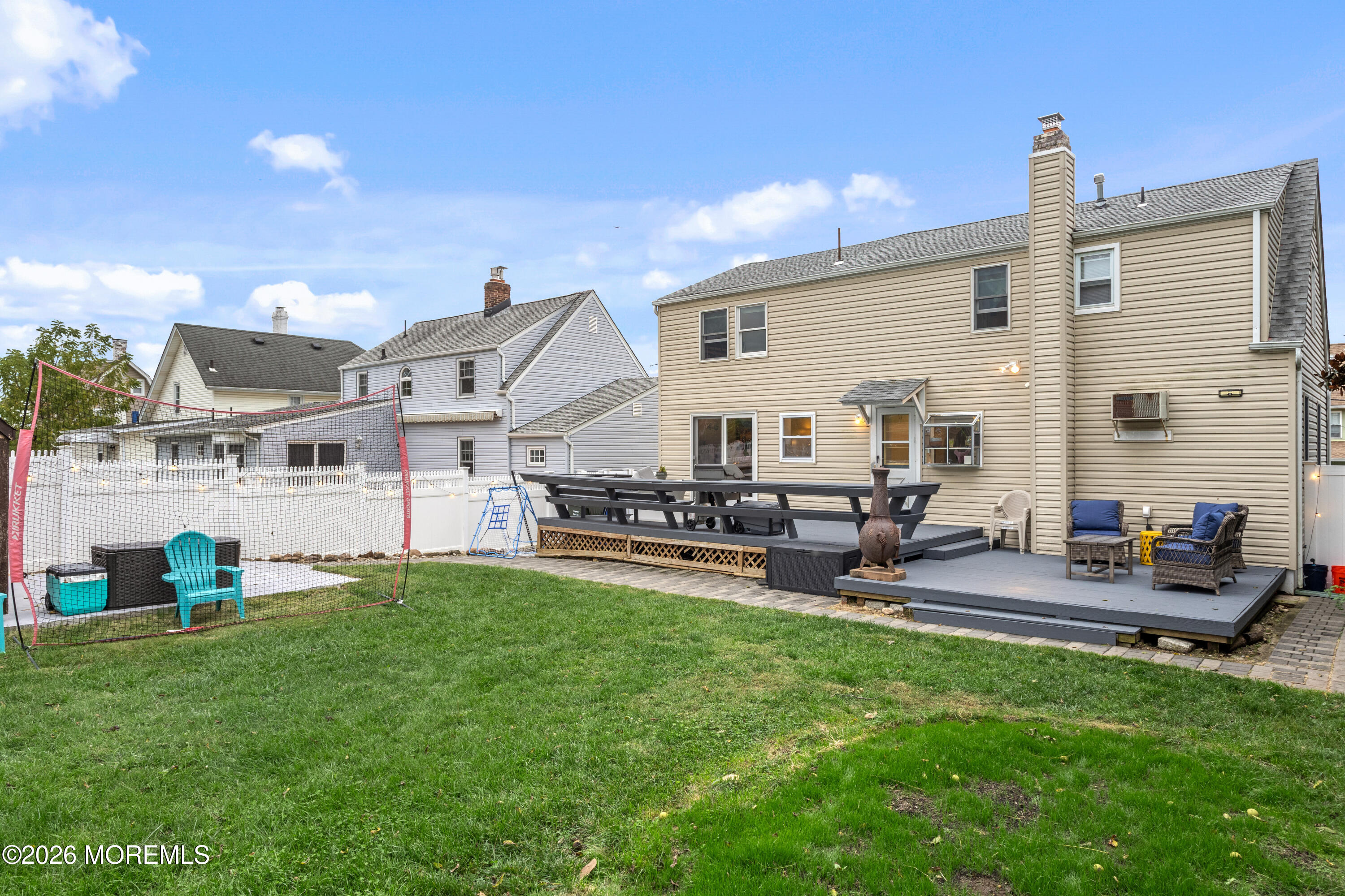 16 Vanderbilt Place Woodbridge NJ 07095