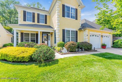19 Carleton Drive Freehold NJ 07728