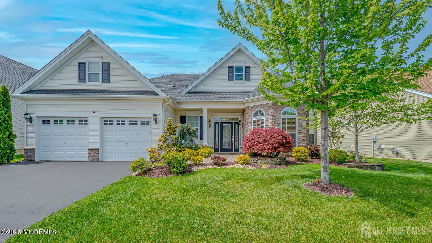 7 Ryder Court Monroe NJ 08831