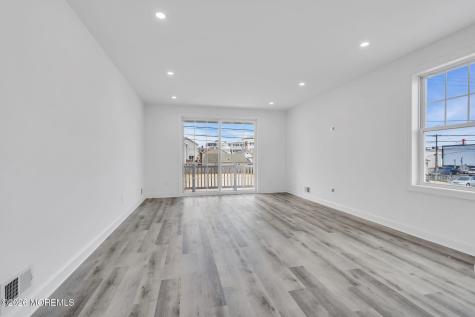 29 Hamilton Avenue Seaside Heights NJ 08751