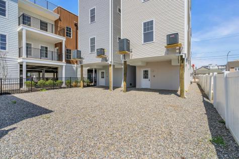 29 Hamilton Avenue Seaside Heights NJ 08751