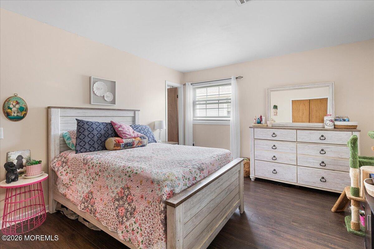 57 Hyannis Street Toms River NJ 08757
