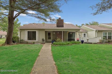 690A Friar Court Manchester NJ 08759