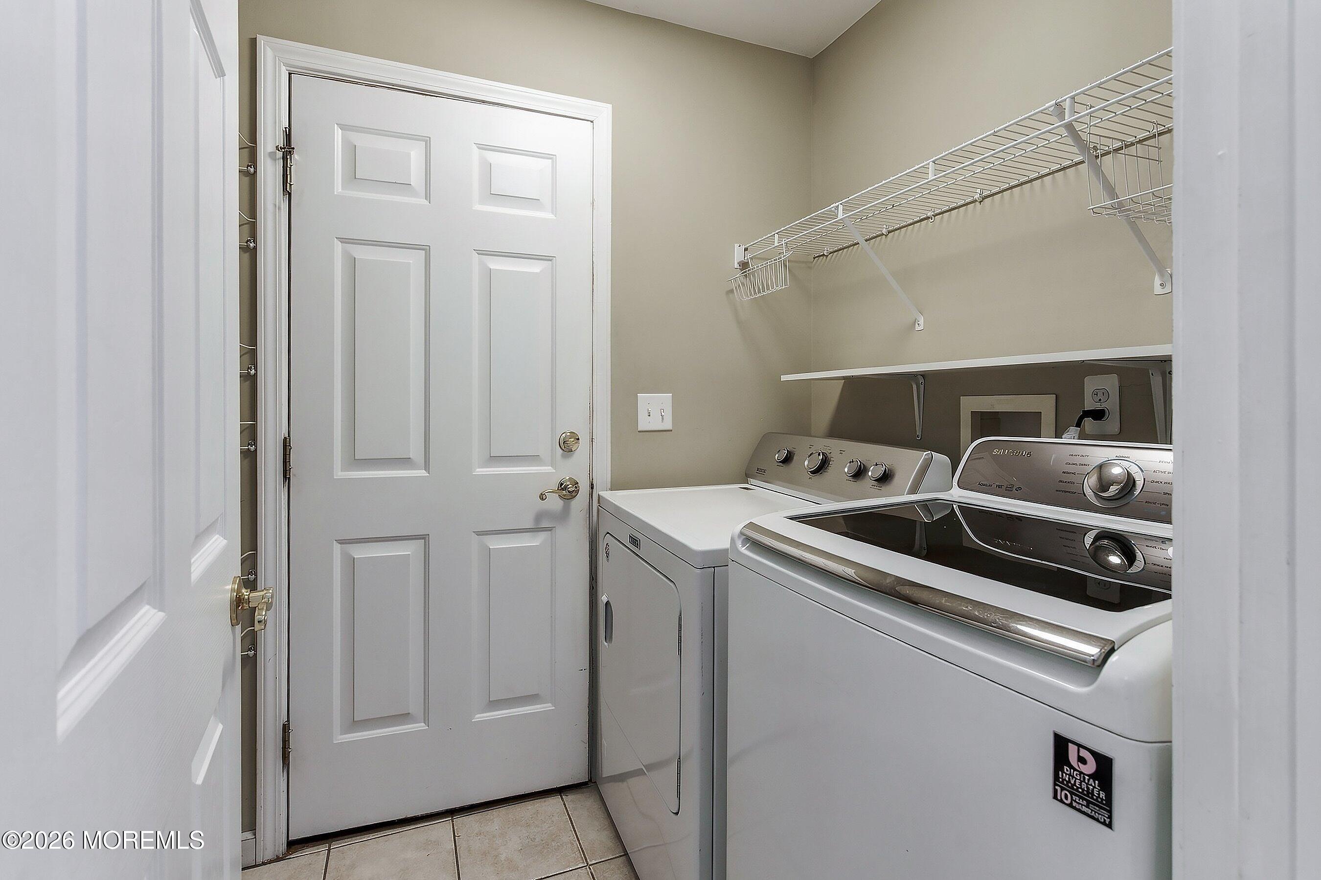 1047 Rudder Avenue Manahawkin NJ 08050