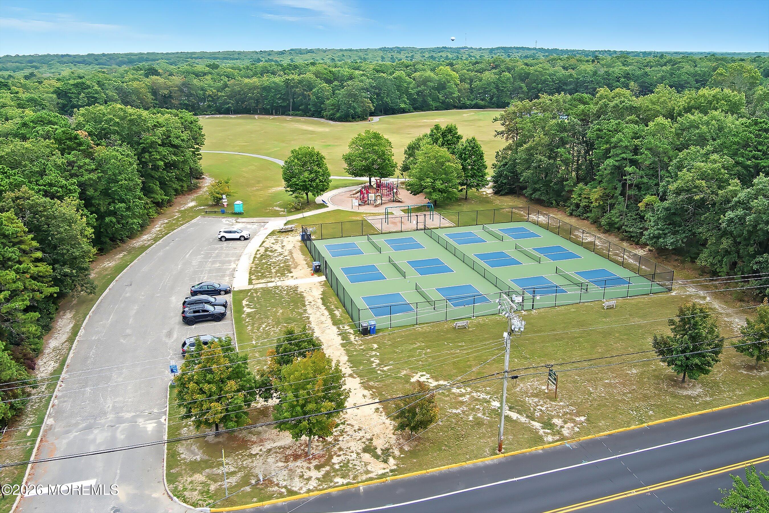 1047 Rudder Avenue Manahawkin NJ 08050