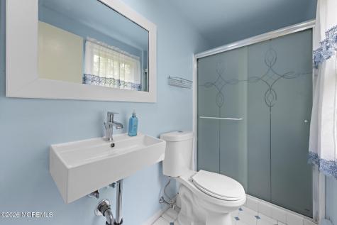 150 Idlebrook Lane Aberdeen NJ 07747