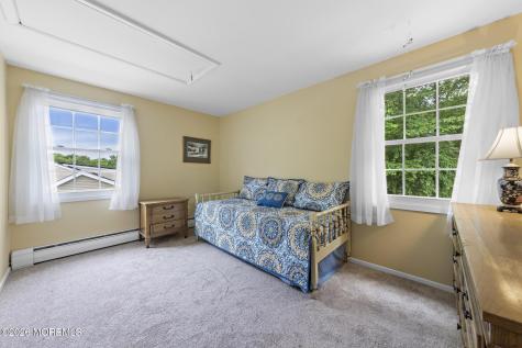 150 Idlebrook Lane Aberdeen NJ 07747