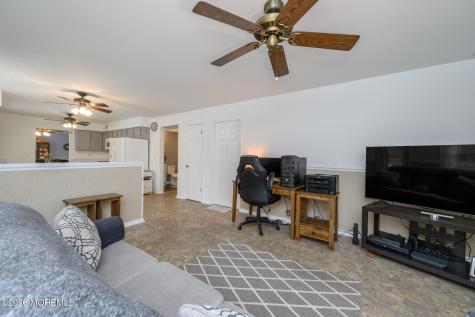 5 Clinton Court Barnegat NJ 08005
