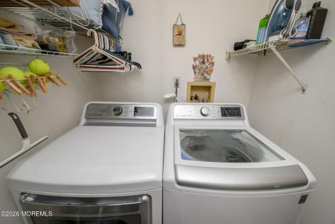 5 Clinton Court Barnegat NJ 08005
