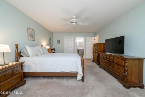 5 Clinton Court Barnegat NJ 08005
