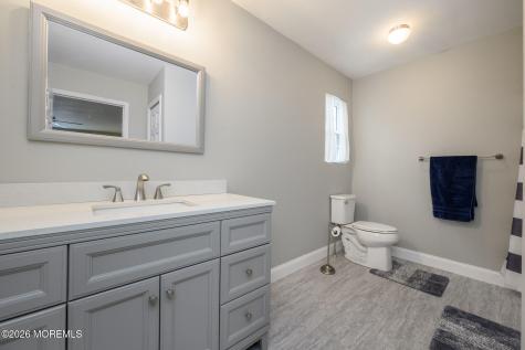 5 Clinton Court Barnegat NJ 08005