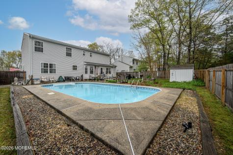 5 Clinton Court Barnegat NJ 08005