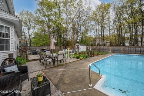 5 Clinton Court Barnegat NJ 08005