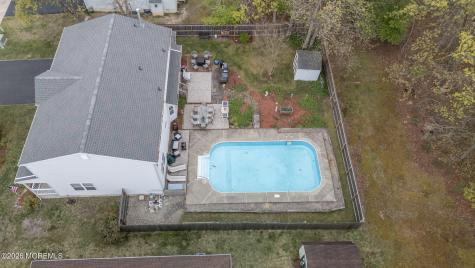 5 Clinton Court Barnegat NJ 08005