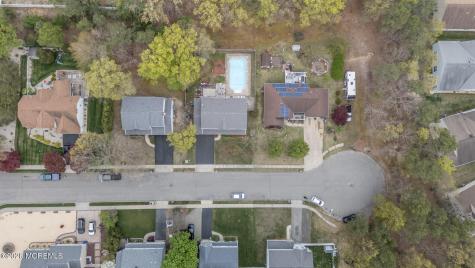 5 Clinton Court Barnegat NJ 08005