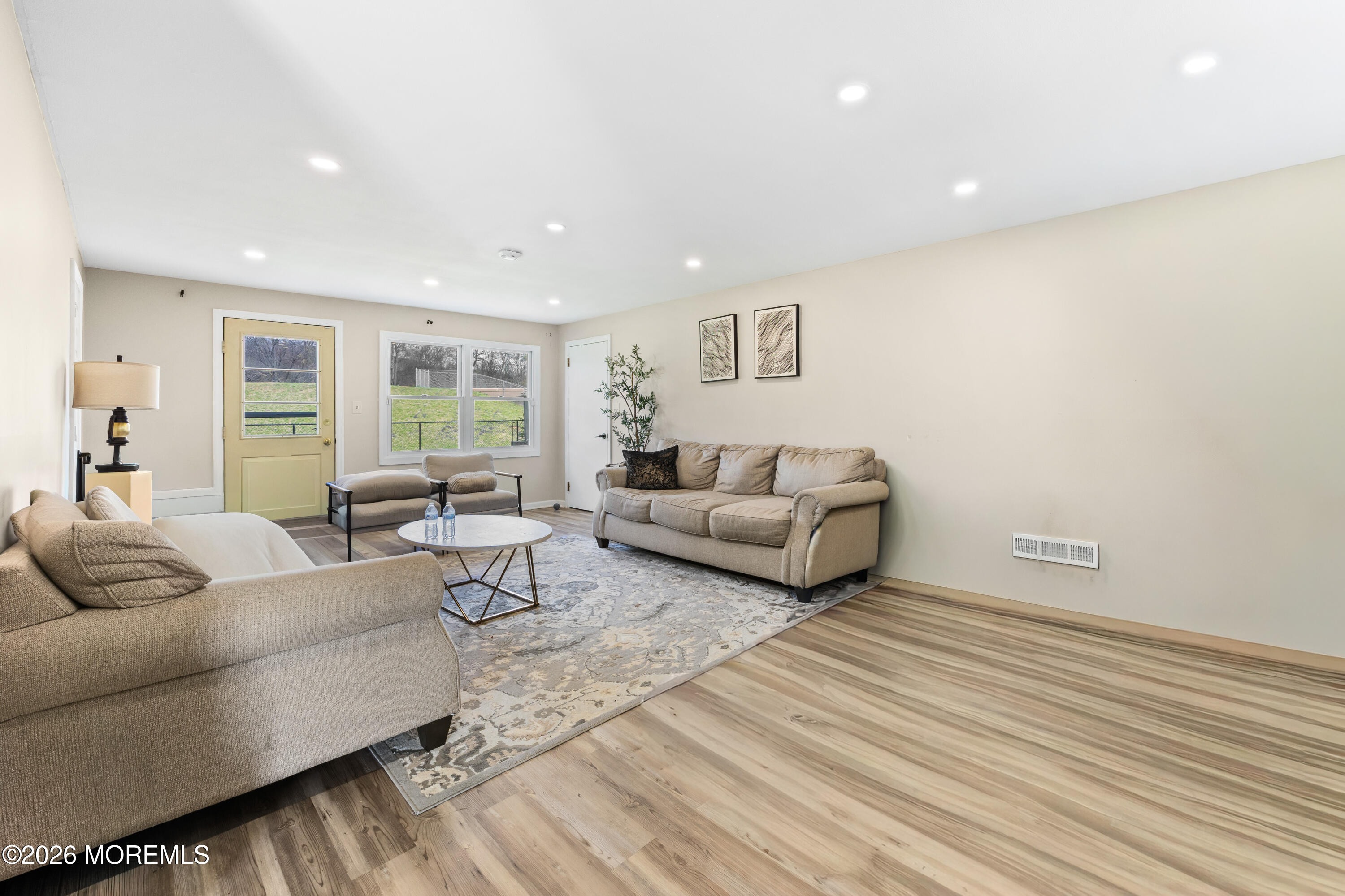 21 Starlit Drive Middlesex NJ 08846