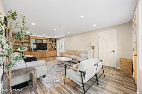 21 Starlit Drive Middlesex NJ 08846
