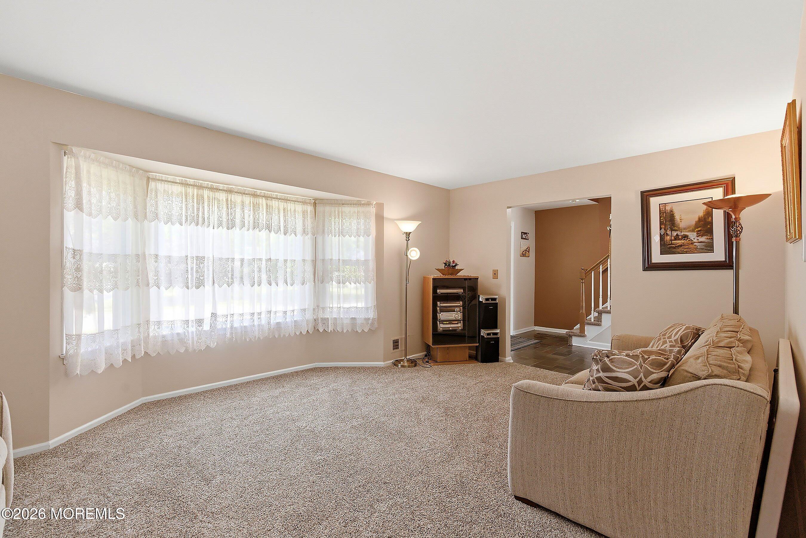 7 N Devon Drive Manalapan NJ 07726