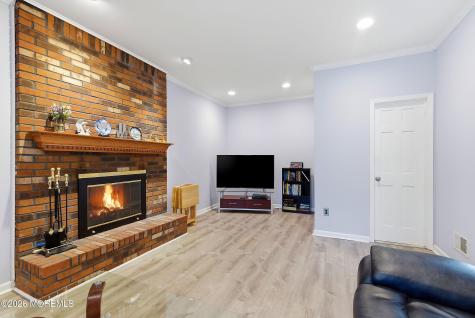7 N Devon Drive Manalapan NJ 07726