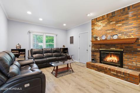 7 N Devon Drive Manalapan NJ 07726