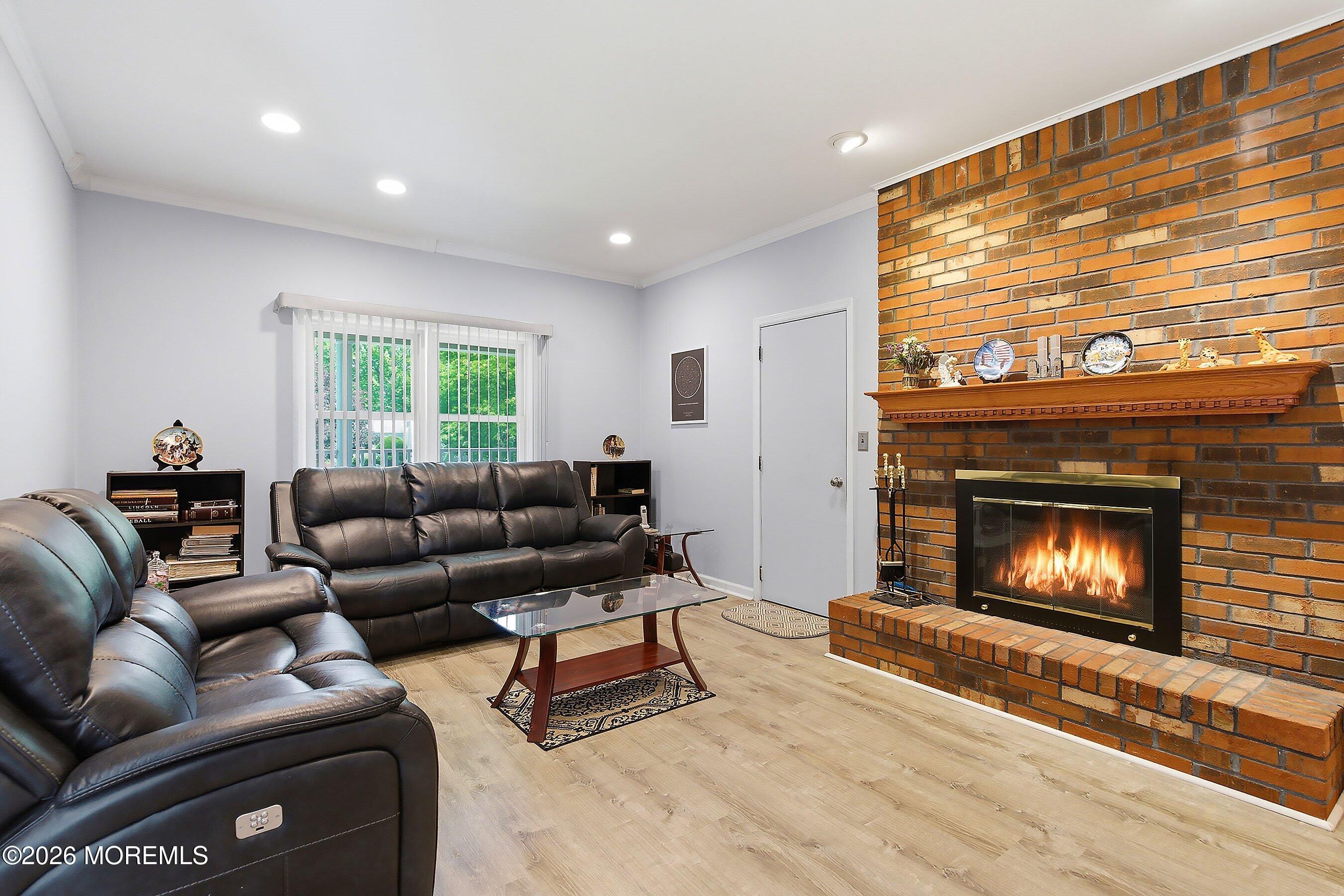 7 N Devon Drive Manalapan NJ 07726