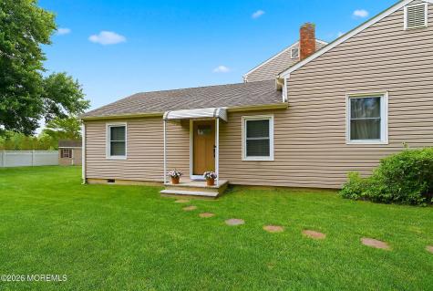 7 N Devon Drive Manalapan NJ 07726