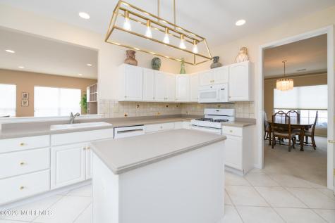 467 Bluebird Drive Monroe NJ 08831