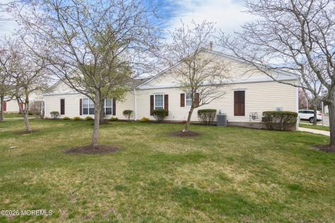 467 Bluebird Drive Monroe NJ 08831