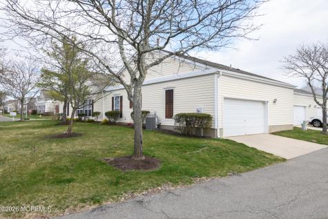 467 Bluebird Drive Monroe NJ 08831