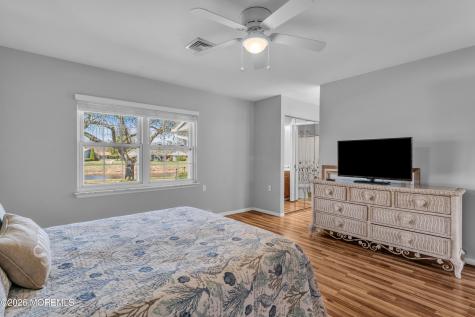 332 Canterbury Court Lakewood NJ 08701