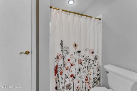 332 Canterbury Court Lakewood NJ 08701
