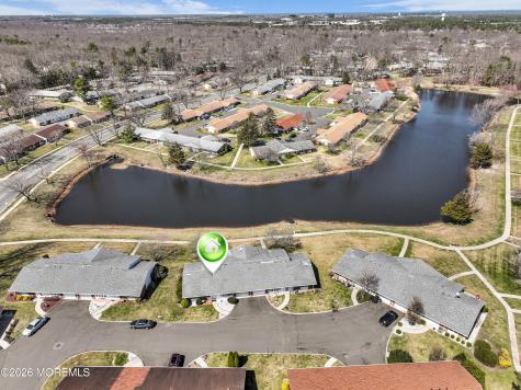 332 Canterbury Court Lakewood NJ 08701