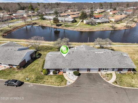 332 Canterbury Court Lakewood NJ 08701